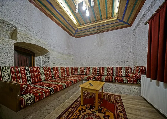 Cappa Cave * ギョレメ